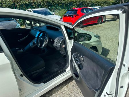 2015 Toyota Prius - photo 13