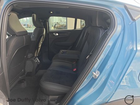 2024 Volvo C40 - photo 10