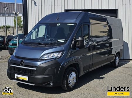 2026 Opel Movano - photo 2