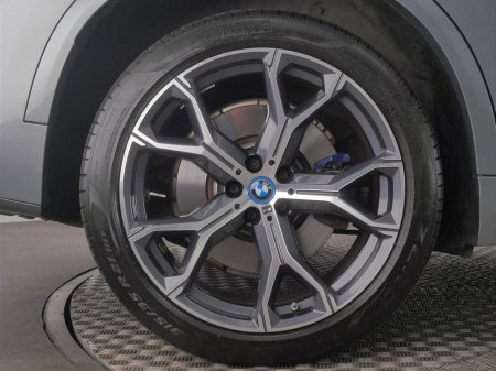 2025 BMW X5 - photo 14