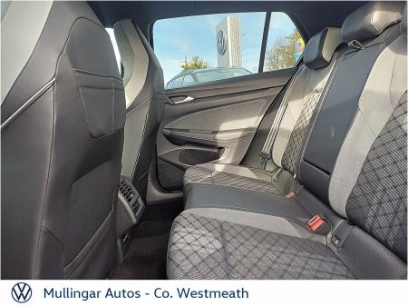 2022 Volkswagen Golf - photo 7