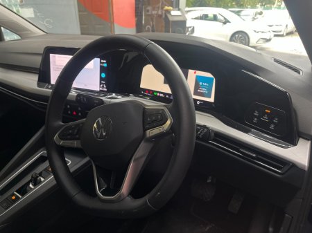 2023 Volkswagen Golf - photo 11