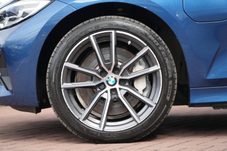 2021 BMW 3-Series - photo 20