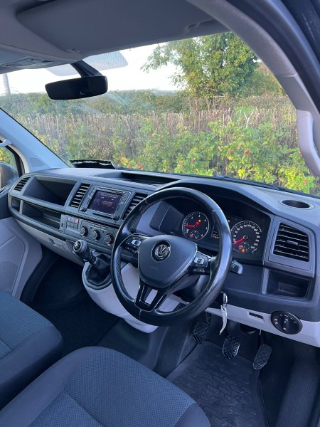 2019 Volkswagen Transporter - photo 17
