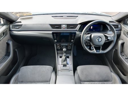 2023 Skoda Superb - photo 2
