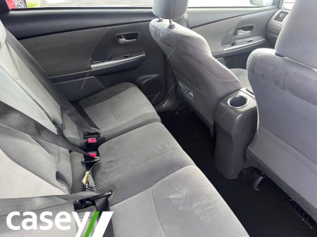2014 Toyota Prius - photo 17