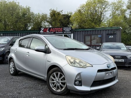 2013 Toyota Aqua Hybrid