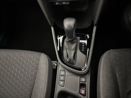 2026 Toyota Yaris Cross - photo 16