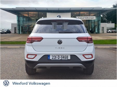 2023 Volkswagen T-Roc - photo 13