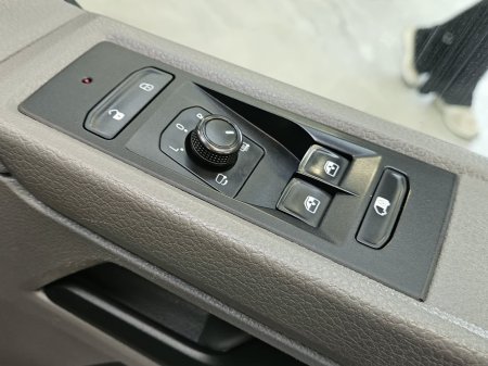 2022 Volkswagen Transporter - photo 7