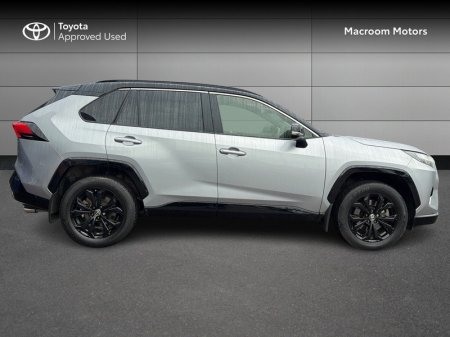 2023 Toyota RAV4 - photo 3