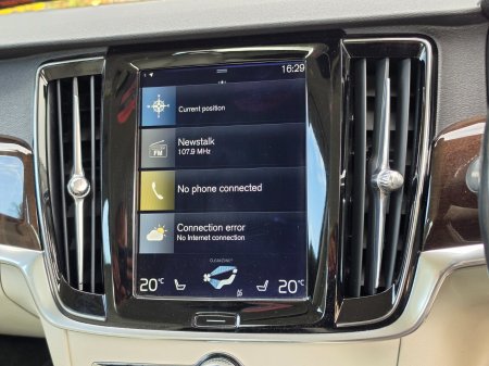 2017 Volvo S90 - photo 18