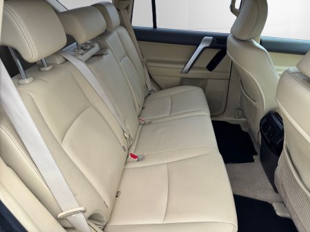 2016 Toyota Land Cruiser - photo 14