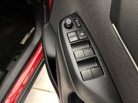2026 Toyota Yaris Cross - photo 12
