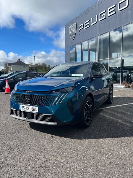 2025 Peugeot 3008 - photo 2