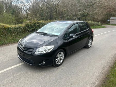 2012 Toyota Auris - photo 2