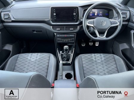 2024 Volkswagen T-Cross - photo 2