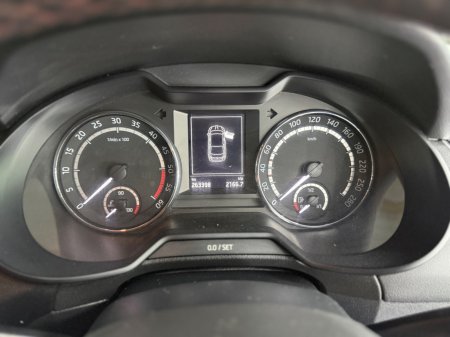 2015 Skoda Octavia - photo 26