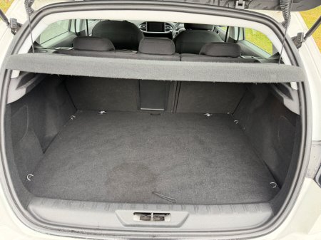 2014 Peugeot 308 - photo 9