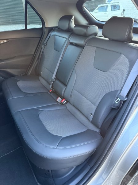 2024 Kia Niro - photo 24