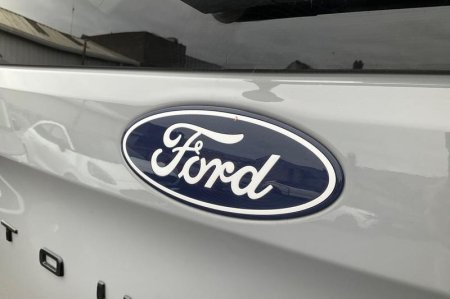 2025 Ford Tourneo Custom - photo 41