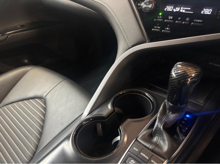 2019 Toyota Camry - photo 16