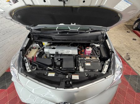 2017 Toyota Prius - photo 32