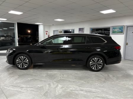 2025 Skoda Superb - photo 4