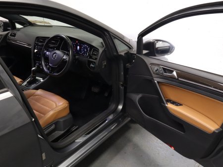 2018 Volkswagen Golf - photo 21