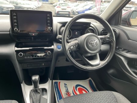 2024 Toyota Yaris Cross - photo 9