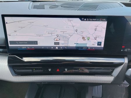 2024 BMW 5-Series - photo 19