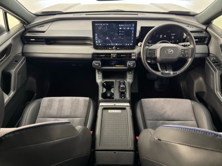 2027 Toyota RAV4 - photo 8