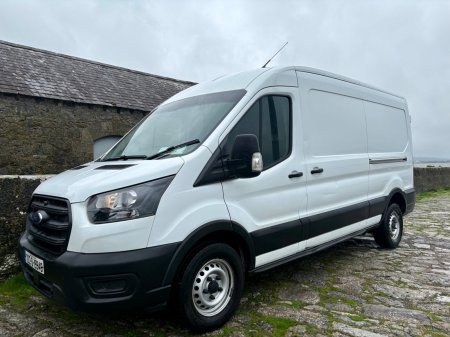 2022 Ford Transit - photo 5