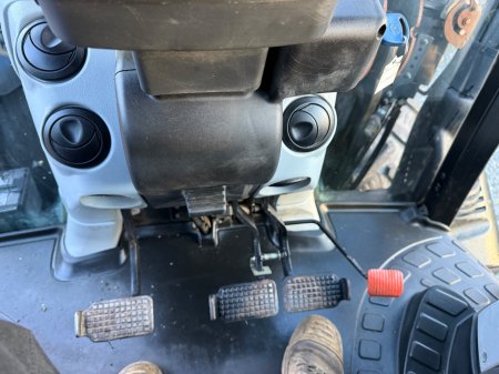 2013 New Holland T6.120 - photo 15