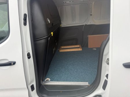 2021 Citroen Berlingo - photo 17