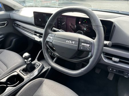 2026 Kia K4 - photo 2