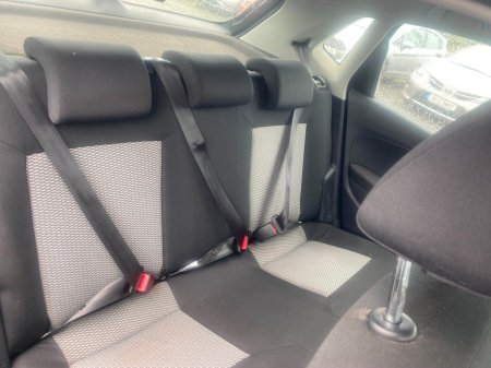 2012 Volkswagen Polo - photo 4