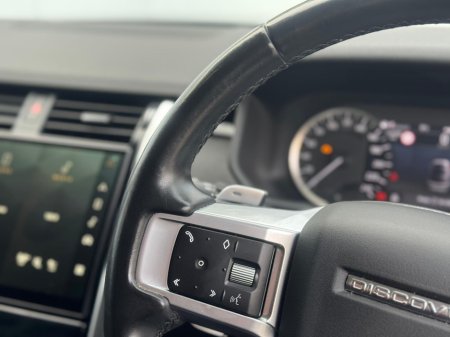 2022 Land Rover Discovery - photo 14