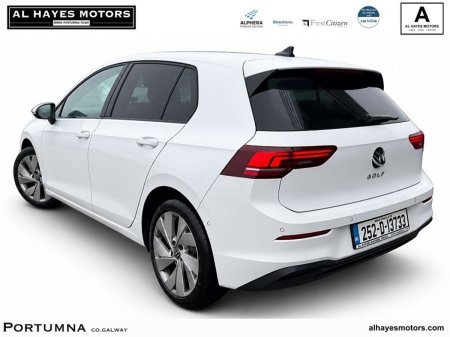 2025 Volkswagen Golf - photo 3