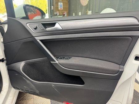 2019 Volkswagen Golf - photo 18