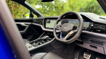 2023 Volkswagen Touareg - photo 11
