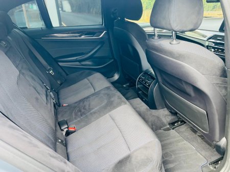 2018 BMW 5-Series - photo 12