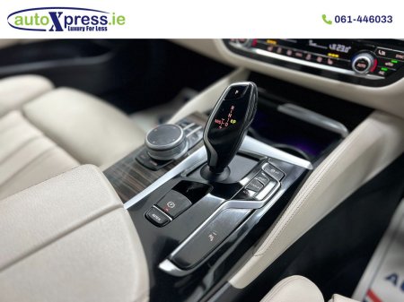 2021 BMW 5-Series - photo 8