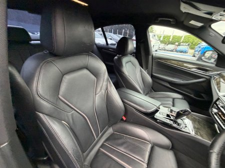 2018 BMW 5-Series - photo 12
