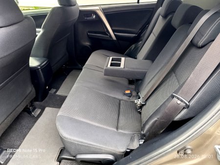 2018 Toyota RAV4 - photo 17