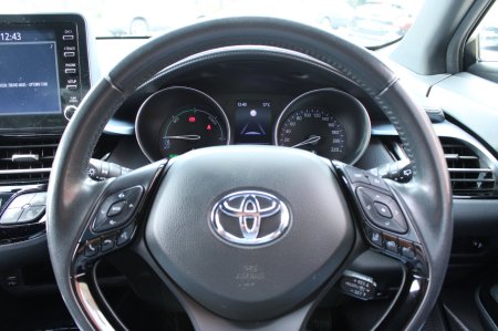 2021 Toyota C-HR - photo 12