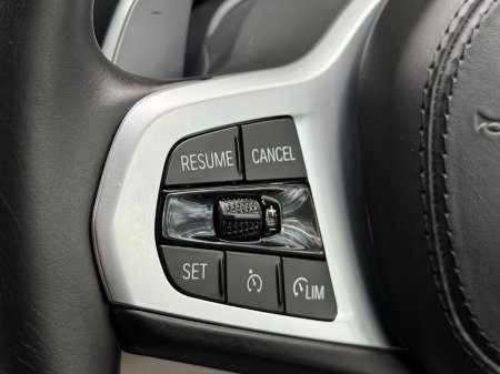 2021 BMW 5-Series - photo 14