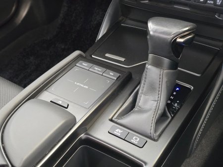 2022 Lexus ES - photo 16