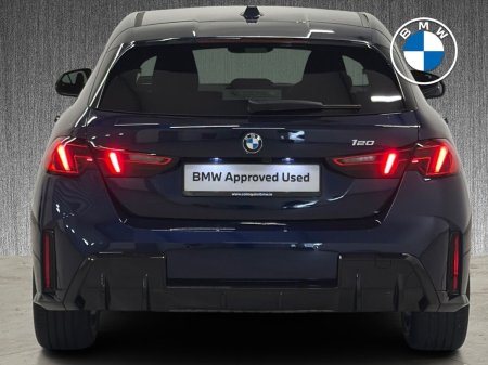 2026 BMW 1-Series - photo 27