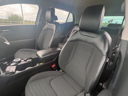 2023 Kia Sportage - photo 8